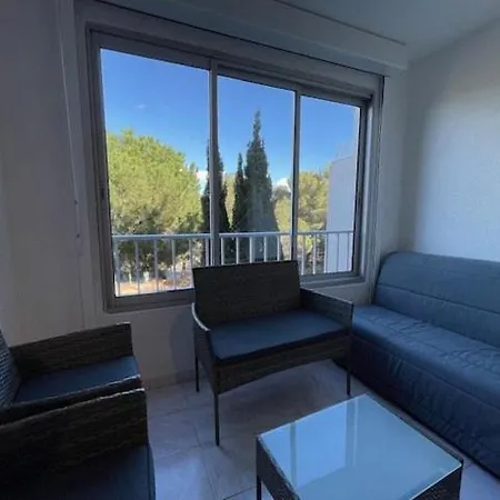 087 Cap Cap D'agde Proche Commerce 4 Personnes Avec Parking Agde